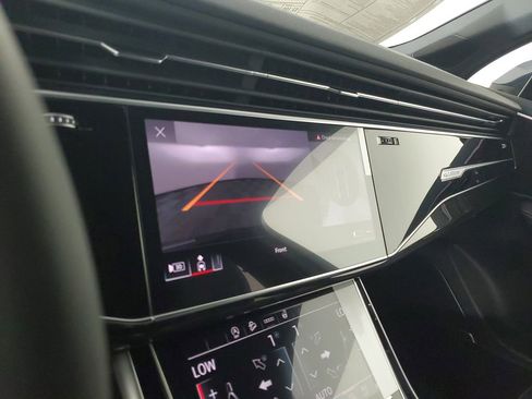 New 2026 Audi Q7 Premium Plus image 28