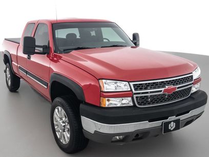 Used 2005 Chevrolet Silverado 2500 LS w/ Heavy-Duty Power Package