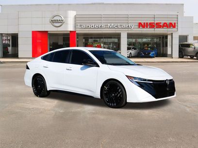 New 2026 Nissan Sentra SR w/ Floor Mat Package