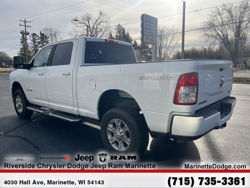 Used 2024 RAM 2500 Big Horn w/ Sport Appearance Package image 7