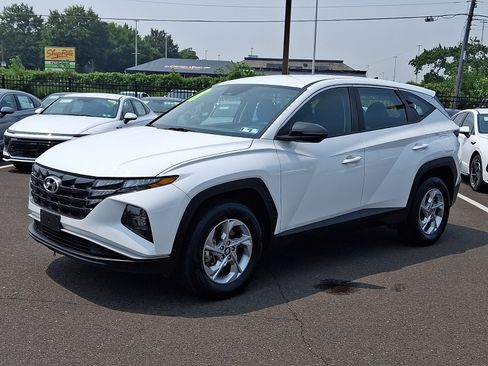 Certified 2024 Hyundai Tucson SE AWD/4WD image 3