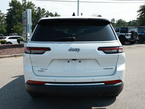 Used 2023 Jeep Grand Cherokee L Laredo w/ Luxury Tech Group I AWD/4WD image 7