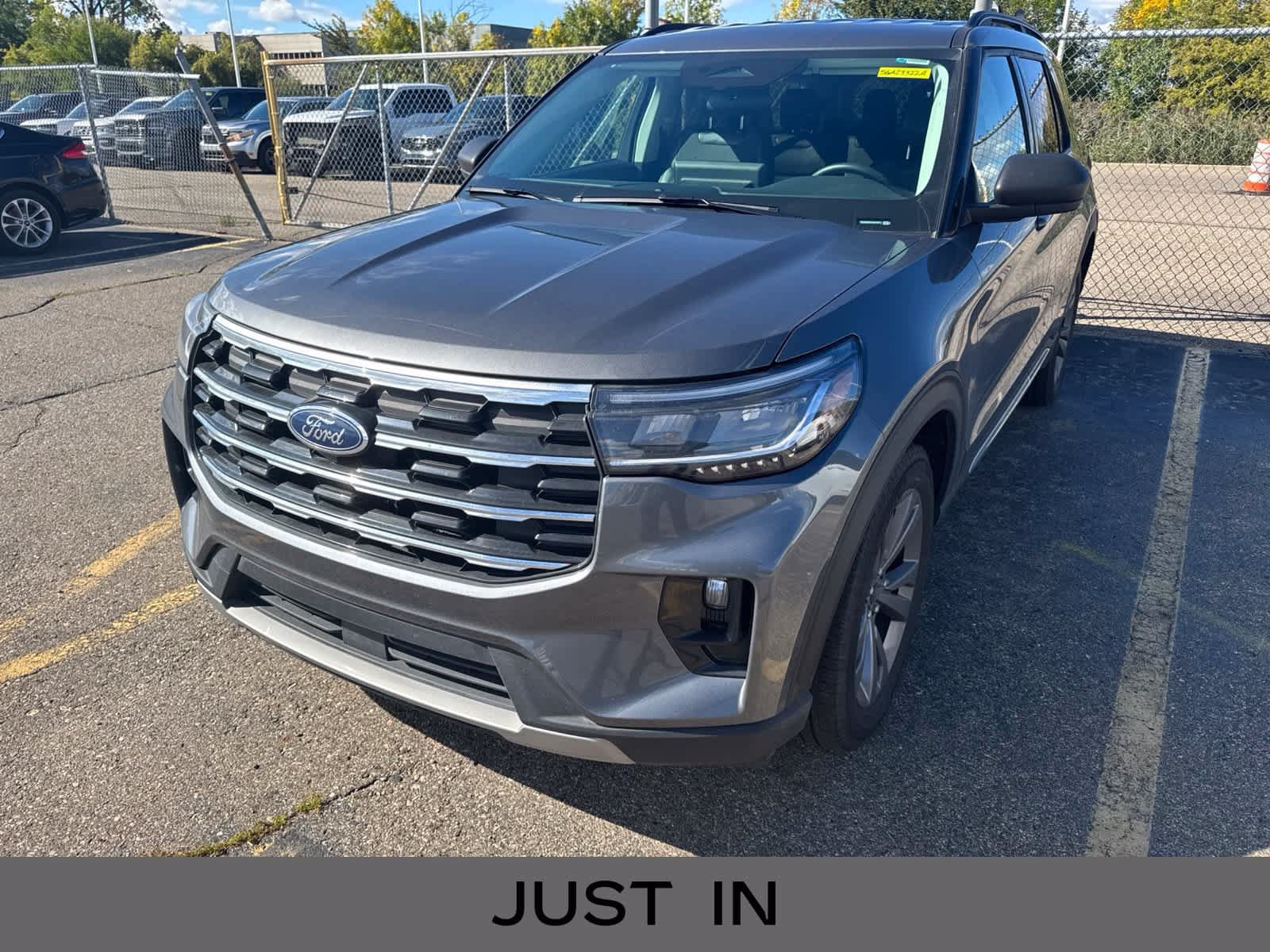 Used 2025 Ford Explorer Active w/ Active Comfort Package AWD/4WD image 1