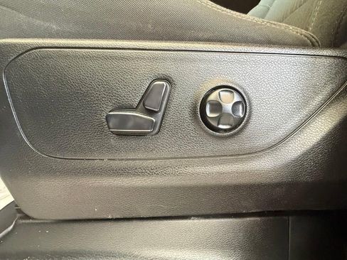 Used 2019 RAM 1500 Big Horn RWD image 42