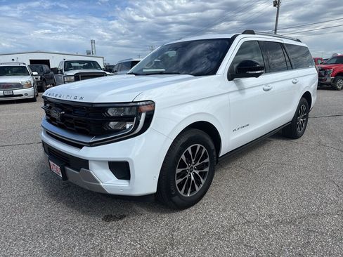 Used 2025 Ford Expedition Max Platinum AWD/4WD image 1