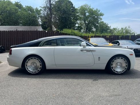 Used 2014 Rolls-Royce Wraith RWD image 8