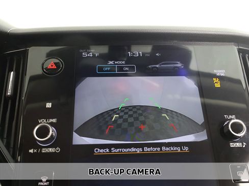 Used 2023 Subaru Outback Premium AWD/4WD image 4