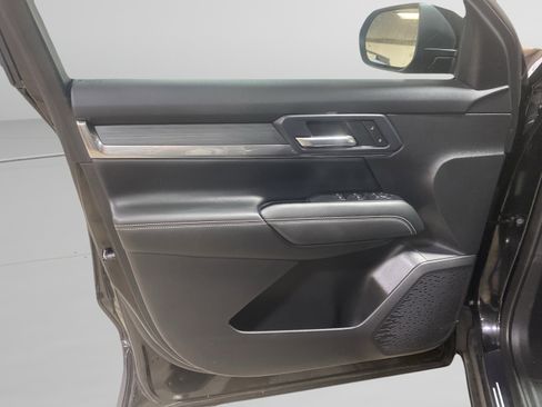 Used 2026 GMC Terrain Elevation image 13