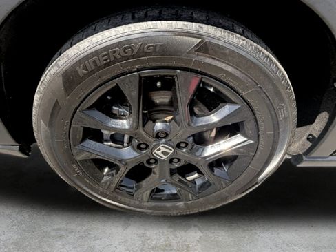 Used 2025 Honda HR-V Sport image 13