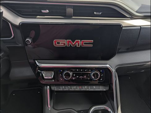 New 2026 GMC Sierra 3500 Denali w/ Denali Reserve Package AWD/4WD image 25