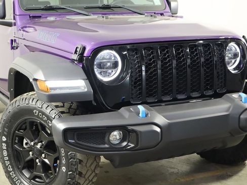 Used 2023 Jeep Wrangler Unlimited w/ Cold Weather Group AWD/4WD image 46