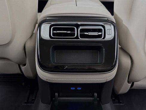 Used 2023 Mercedes-Benz S 580 4MATIC Sedan image 24