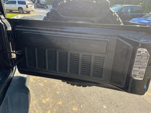 Used 2019 Jeep Wrangler Unlimited Sport S AWD/4WD image 31