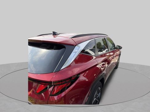 Used 2025 Hyundai Tucson SEL FWD image 13