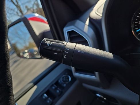 Used 2020 Ford F150 Lariat image 22