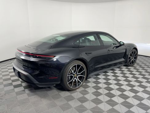 Certified 2022 Porsche Taycan image 9