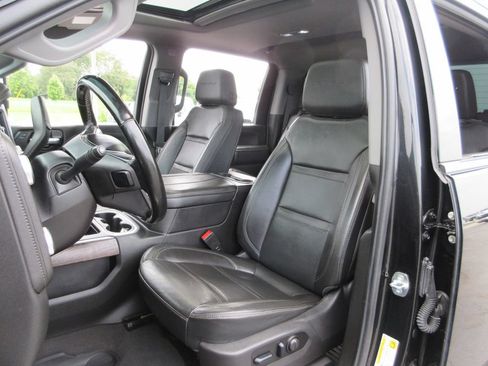 Used 2023 GMC Sierra 2500 Denali w/ Denali Black Diamond Edition AWD/4WD image 24