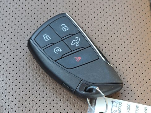 Used 2024 Chevrolet Silverado 1500 High Country image 44