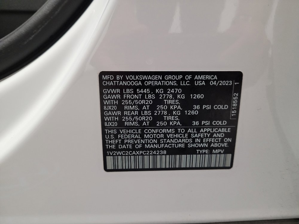 Used 2023 Volkswagen Atlas Cross Sport SE FWD image 33