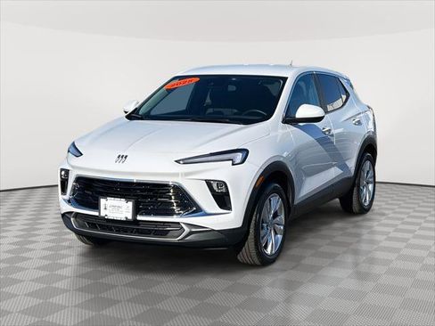 Used 2025 Buick Encore GX Preferred image 3