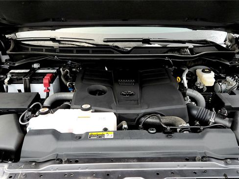 Used 2025 Toyota Tundra SR5 image 14