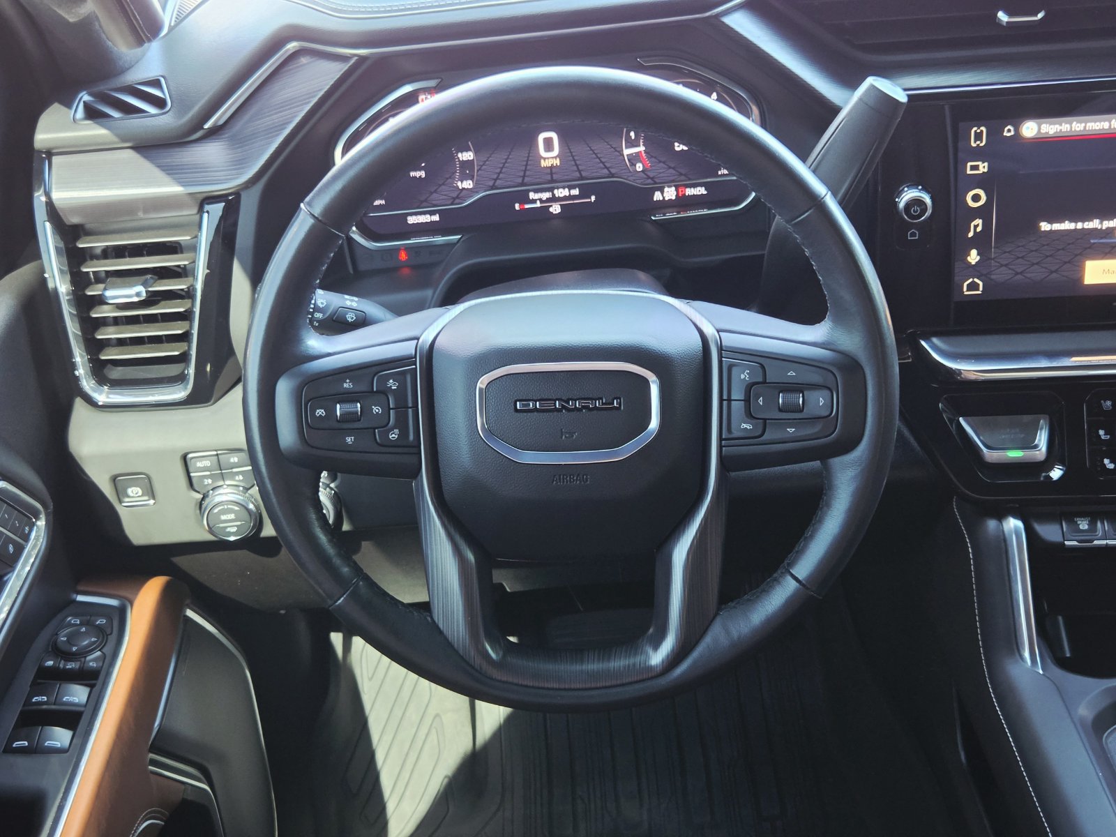 Used 2025 GMC Sierra 2500 Denali Ultimate AWD/4WD image 26