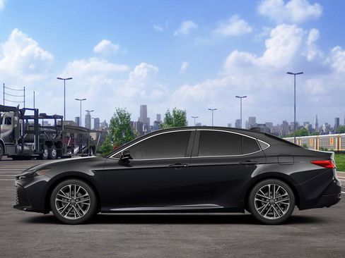 New 2026 Toyota Camry XLE image 8