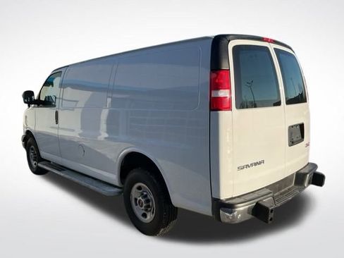 Certified 2024 GMC Savana 2500 Work Van 3D Cargo Van w/ Driver Convenience Package image 5