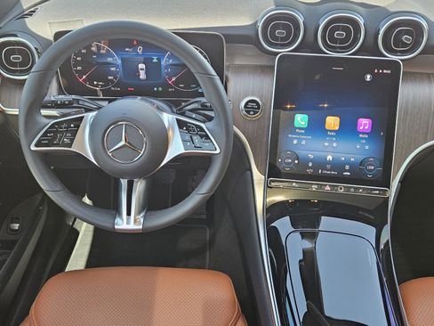 Certified 2026 Mercedes-Benz GLC 300 image 25