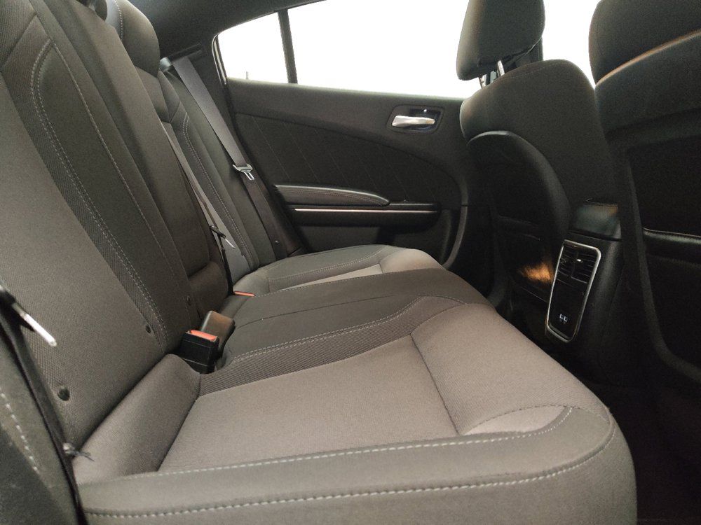 Used 2019 Dodge Charger SXT AWD/4WD image 19