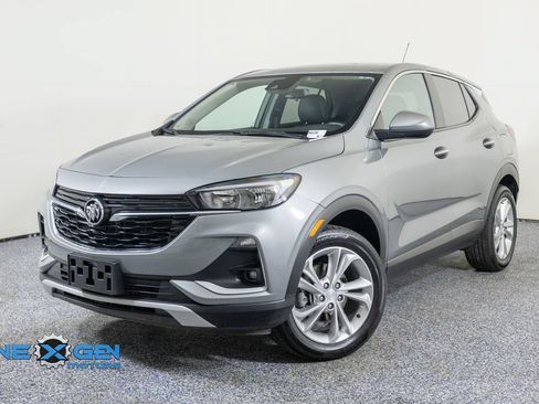 Used 2023 Buick Encore GX Preferred w/ Cold Weather Comfort Package AWD/4WD image 3