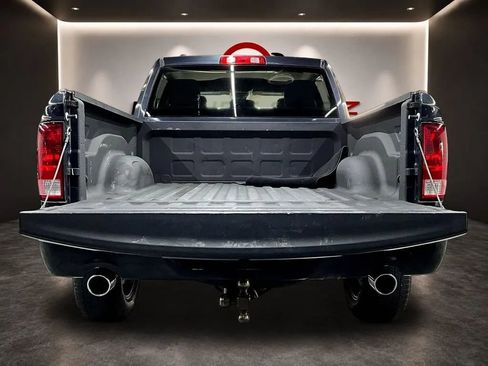 Used 2020 RAM 1500 Express w/ Express Value Package AWD/4WD image 9