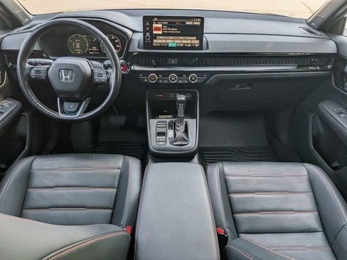 Used 2023 Honda CR-V Sport Touring image 6
