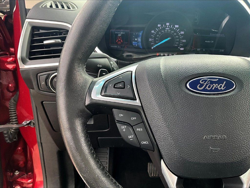 Used 2015 Ford Edge Titanium w/ Equipment Group 301A AWD/4WD image 13