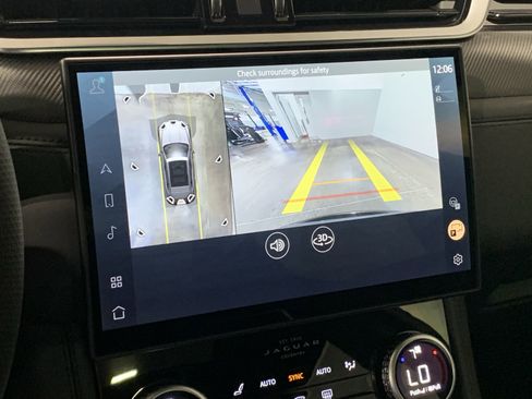 New 2026 Jaguar F-PACE SVR 575 Edition image 20