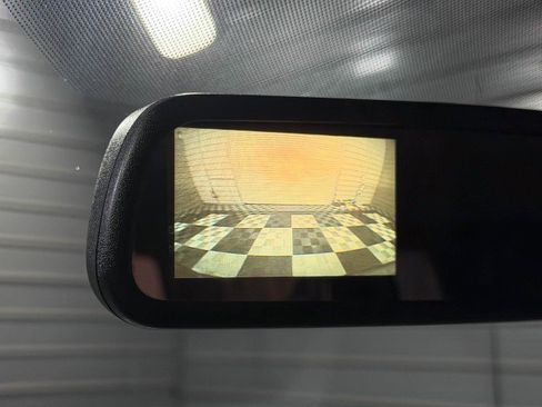 Used 2017 GMC Savana 3500 LS image 27