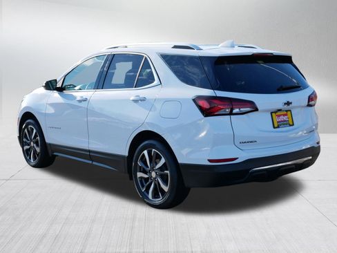 Used 2023 Chevrolet Equinox Premier image 5
