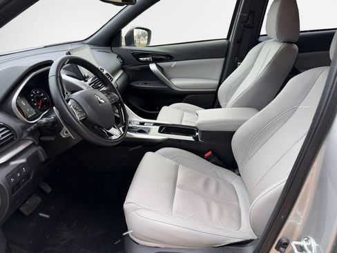 Used 2024 Mitsubishi Eclipse Cross SEL image 12