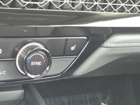 Used 2024 Honda Accord EX-L image 9