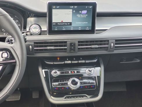 Certified 2022 Lincoln Corsair AWD w/ Premium Package image 27