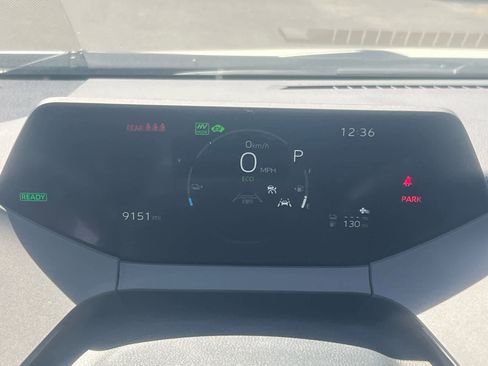 Certified 2024 Toyota Prius Prime Premium image 30