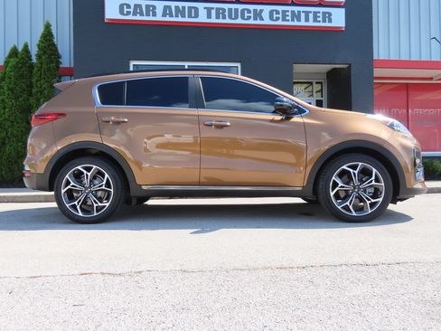 Used 2020 Kia Sportage SX FWD image 3