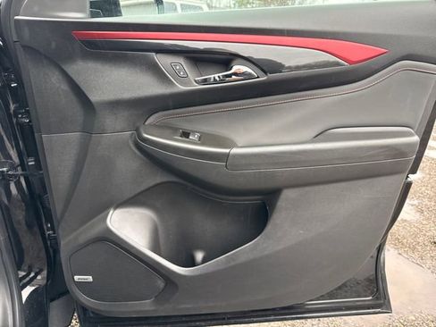 Used 2024 Chevrolet TrailBlazer RS w/ Convenience Package image 24