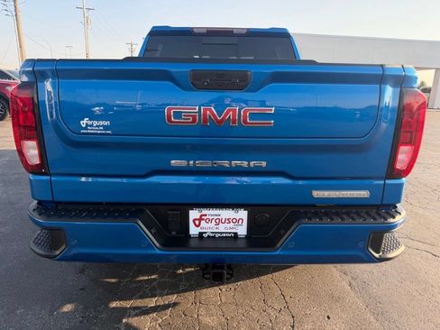 Used 2023 GMC Sierra 1500 Elevation w/ Elevation Premium Package AWD/4WD image 15
