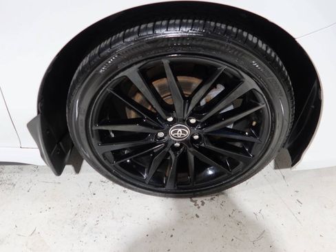 Used 2022 Toyota Camry XSE AWD/4WD image 41