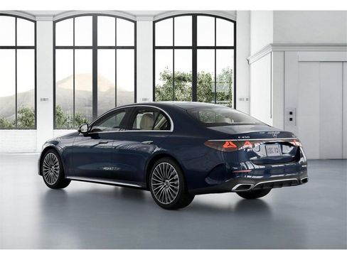 New 2026 Mercedes-Benz E 450 4MATIC Sedan image 29