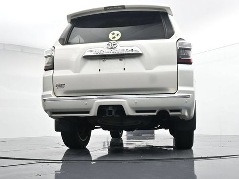 Used 2019 Toyota 4Runner Limited AWD/4WD image 33