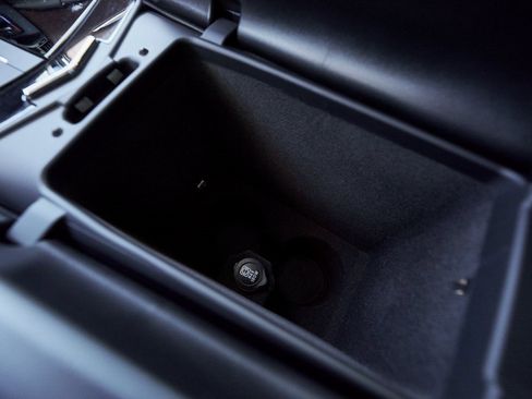 Used 2022 Maserati Levante GT image 41