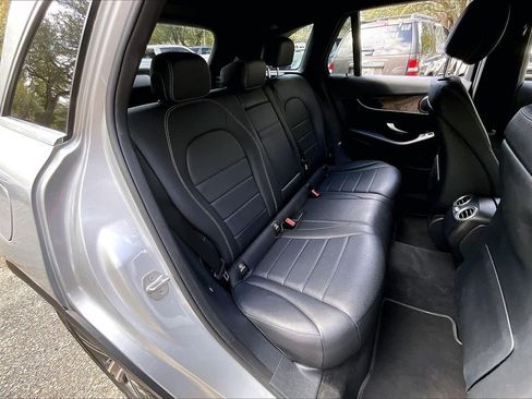Used 2018 Mercedes-Benz GLC 300 image 22