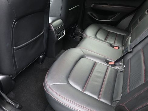 Used 2024 MAZDA CX-5 Carbon Edition image 16